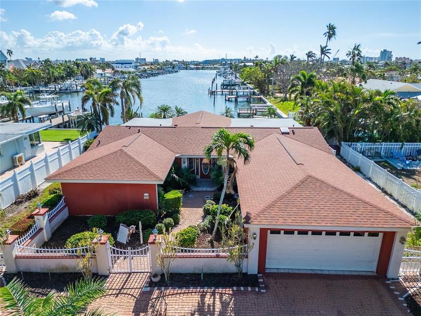 Picture of 425 Capri Boulevard, Treasure Island FL 33706