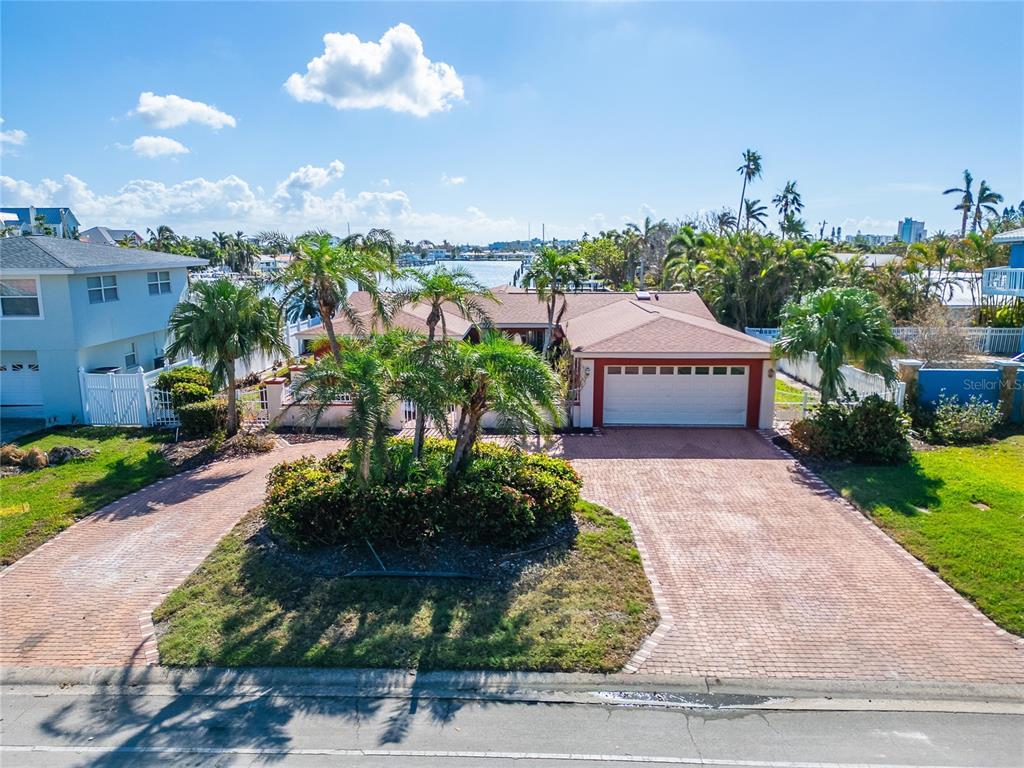 Picture of 425 Capri Boulevard, Treasure Island, FL 33706