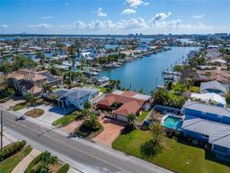 Picture of 425 Capri Boulevard, Treasure Island, FL 33706