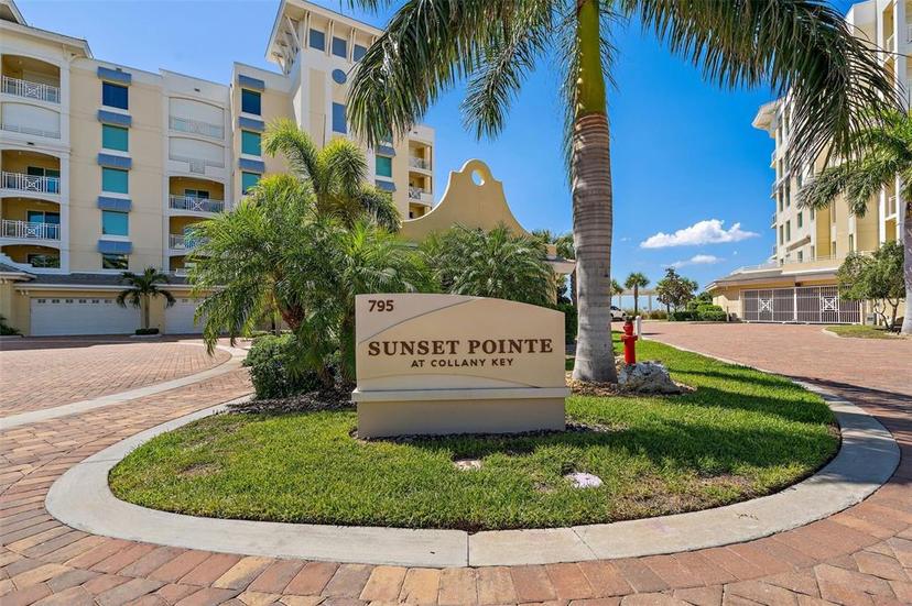 Picture of 795 Collany Road Unit 304, St Petersburg FL 33715