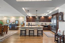 Picture of 795 Collany Road Unit 304, St Petersburg, FL 33715