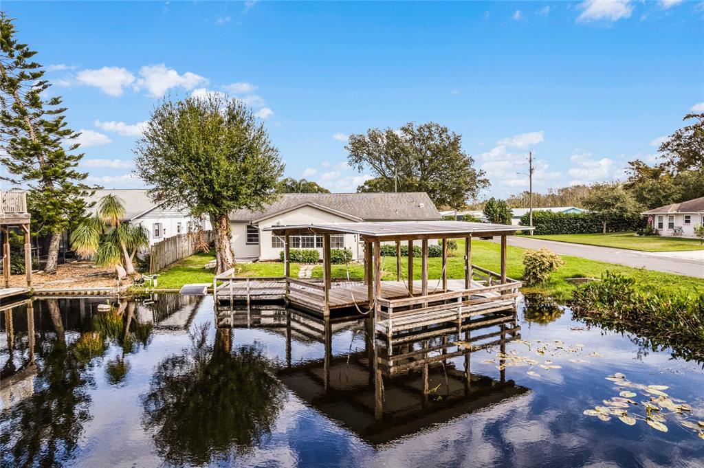 Picture of 26603 W Cove Drive, Tavares, FL 32778