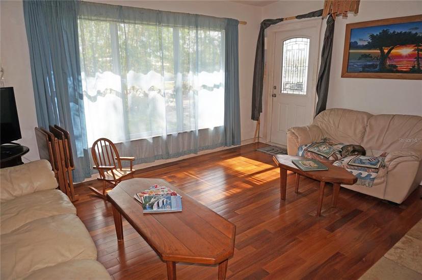 Picture of 107 Dunn Drive Ne, Port Charlotte FL 33952