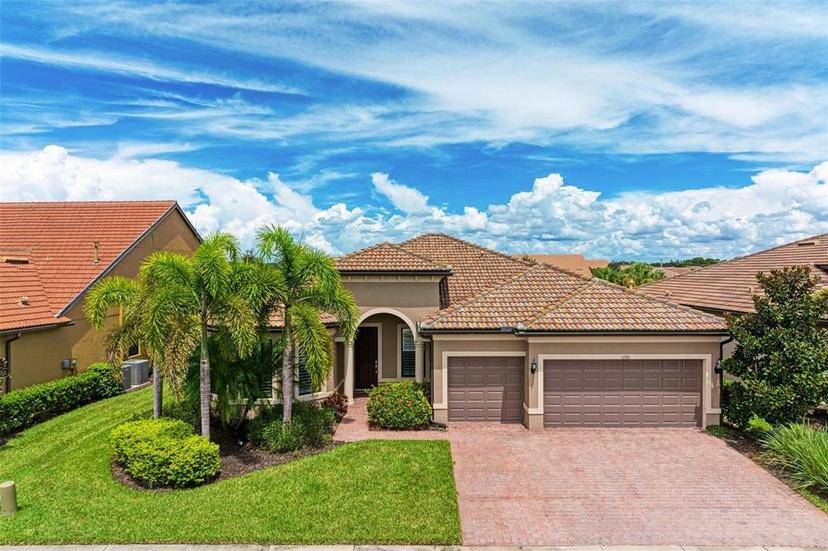 Picture of 11192 Whimbrel Lane, Sarasota FL 34238