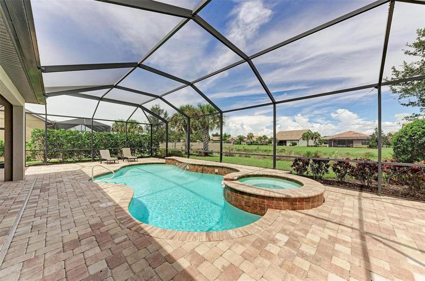 Picture of 11192 Whimbrel Lane, Sarasota FL 34238
