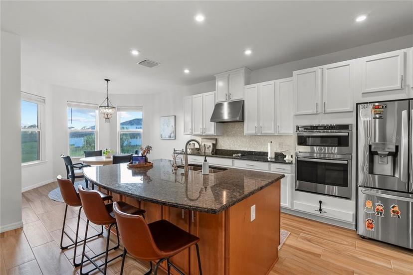 Picture of 33975 Astoria Circle, Wesley Chapel FL 33545