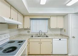 Picture of 718 Barber Circle Unit 718, Lakeland, FL 33803