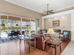 Picture of 6828 Coyote Ridge Court, University Park, FL 34201