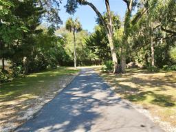 Picture of 13065 SE 118Th Avenue Rd Road, Ocklawaha, FL 32179