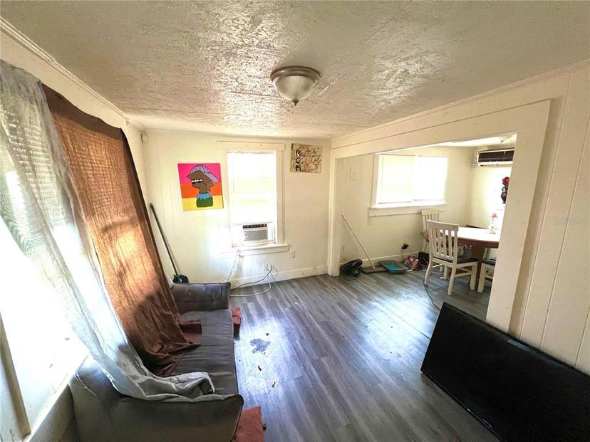 Picture of 30 E Ella J Gilmore Street, Apopka FL 32703