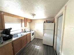 Picture of 30 E Ella J Gilmore Street, Apopka, FL 32703