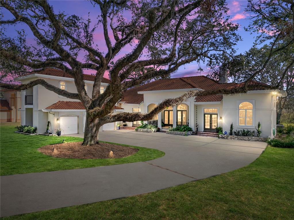 Picture of 5212 Golf Links Boulevard, Zephyrhills, FL 33541