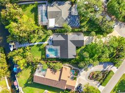 Picture of 1899 Buccaneer Circle, Sarasota, FL 34231