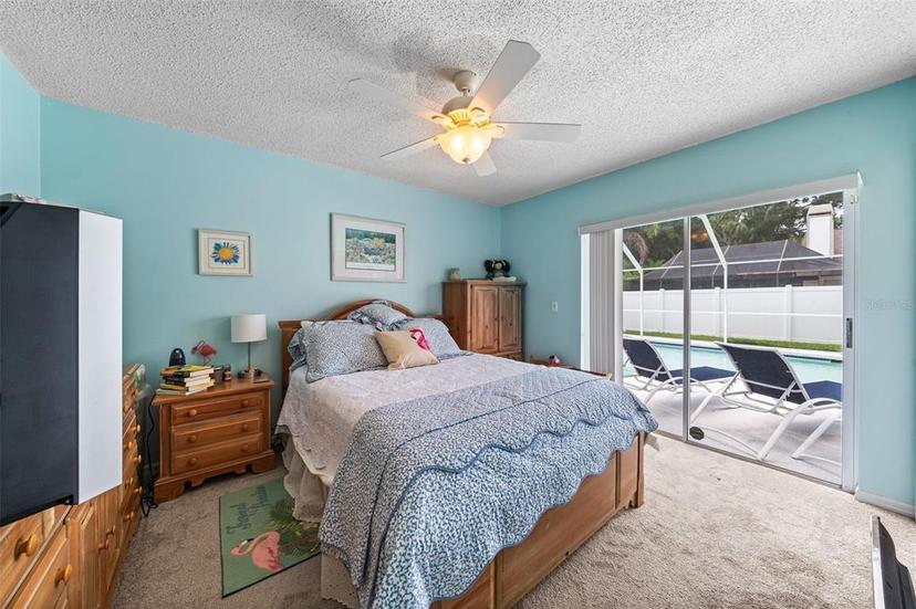 Picture of 15830 Glenarn Drive, Tampa FL 33618