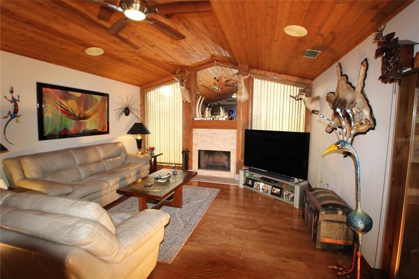 Picture of 1820 E Leewynn Drive, Sarasota FL 34240
