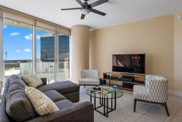Picture of 175 1St Street S Unit 806, St Petersburg, FL 33701