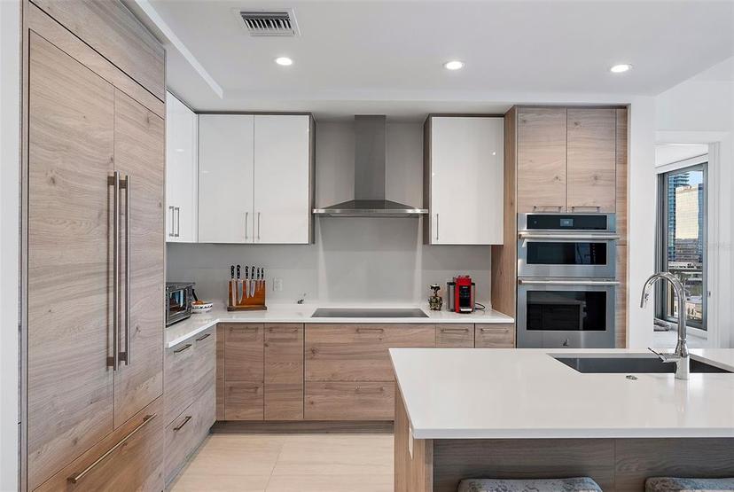 Picture of 301 1St Street South Unit 904, St Petersburg FL 33701