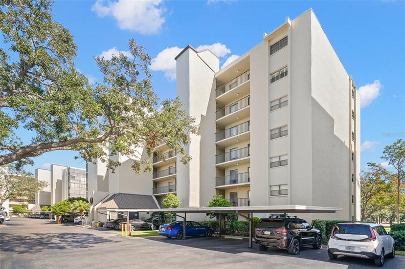 Picture of 2700 Cove Cay Drive Unit 3F, Clearwater FL 33760