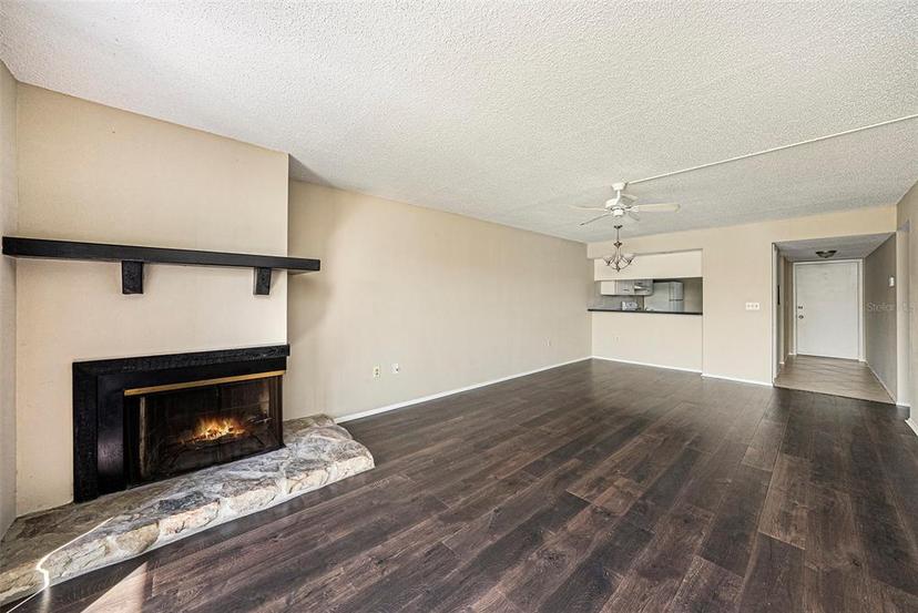 Picture of 141 Lakeview Way, Oldsmar FL 34677