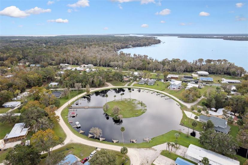 Picture of 110 Shaffer Avenue, Crescent City FL 32112