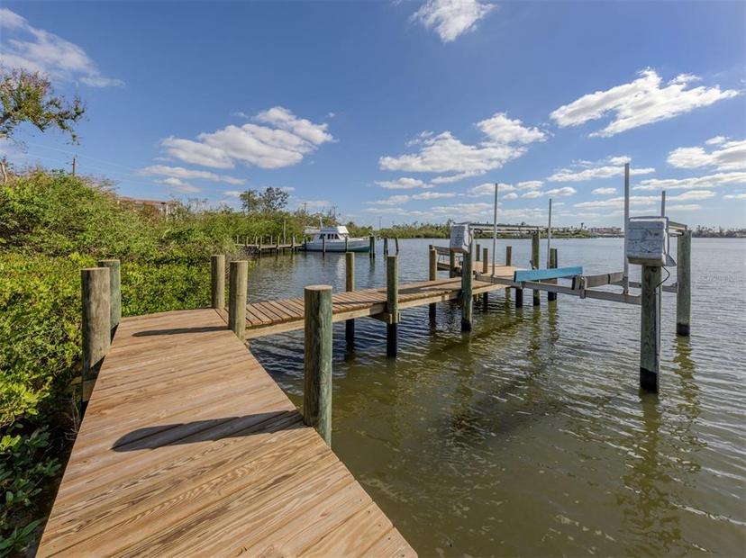 Picture of 104 Sunrise Drive, Nokomis FL 34275