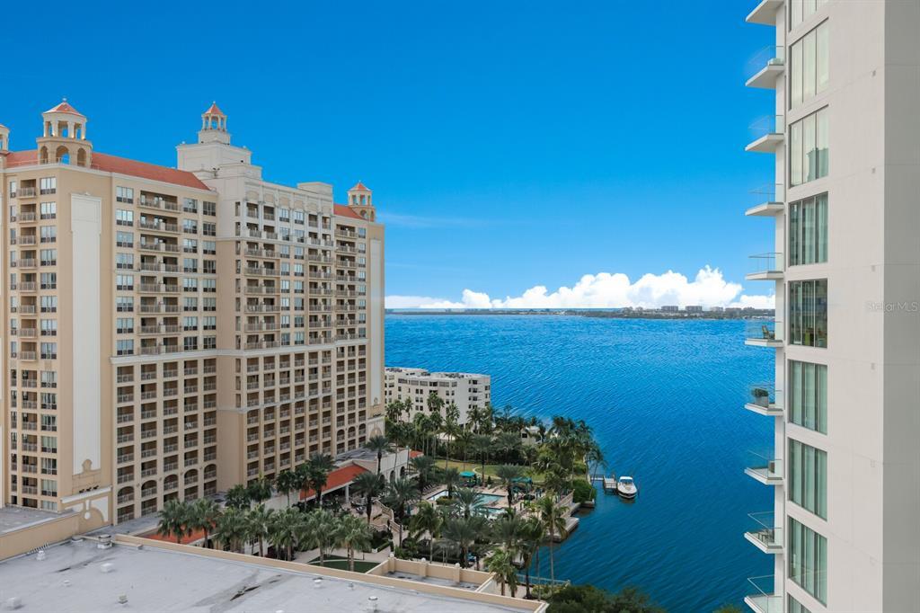 Picture of 301 Quay Commons Unit 1111, Sarasota, FL 34236