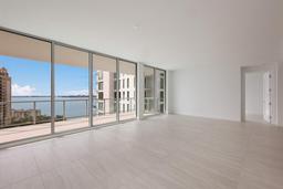 Picture of 301 Quay Commons Unit 1111, Sarasota, FL 34236