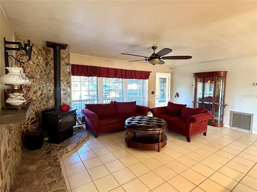 Picture of 7420 E Gospel Island Rd, Inverness FL 34450