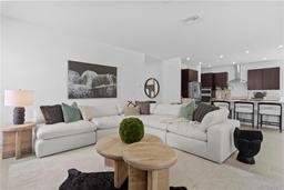 Picture of 741 58Th Avenue Ne, St Petersburg, FL 33703