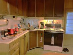 Picture of 956 NW 110Th Court, Ocala, FL 34482