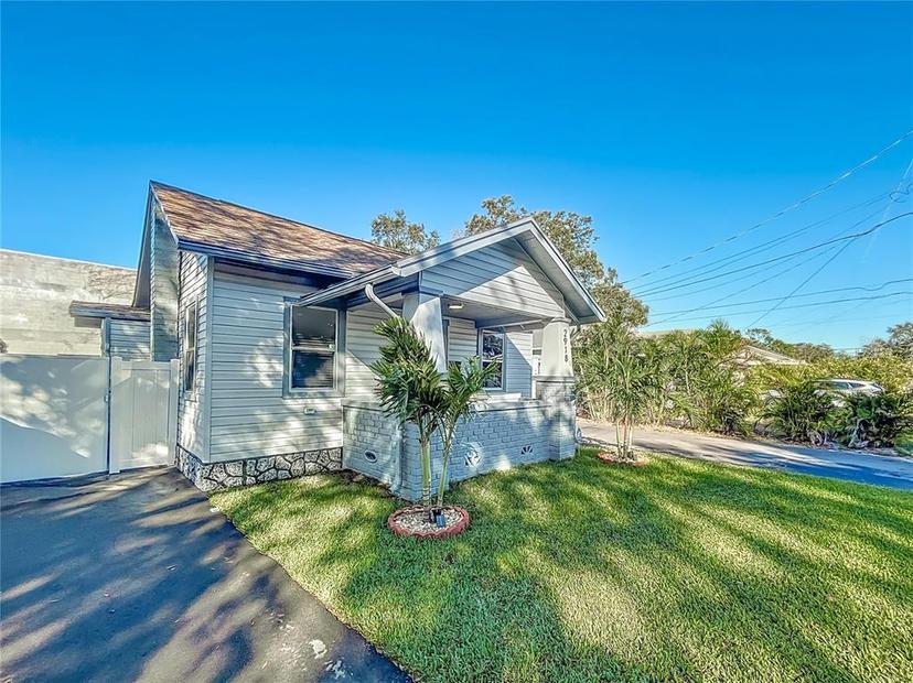 Picture of 2918 24Th Street N, St Petersburg FL 33713