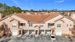 Picture of 17996 Villa Creek Drive Unit 17996, Tampa, FL 33647