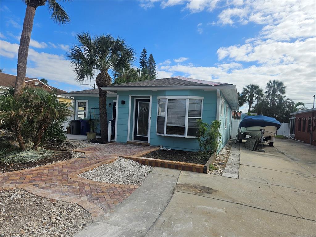 Picture of 610 78Th Avenue, St Pete Beach, FL 33706