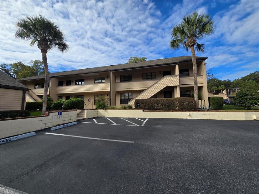 Picture of 2432 NE 7Th Street Unit 6, Ocala FL 34470