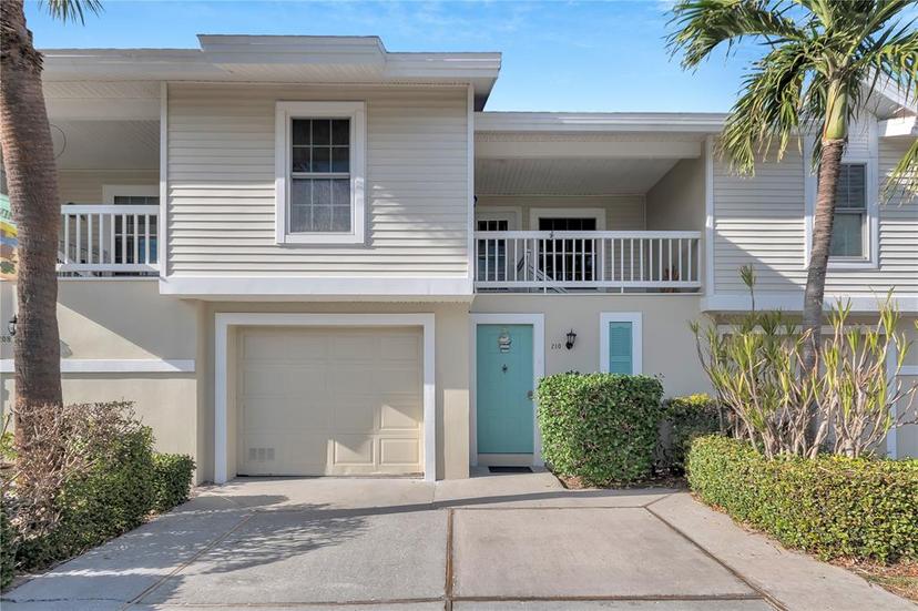 Picture of 210 Sun Vista Court N Unit 61, Treasure Island FL 33706