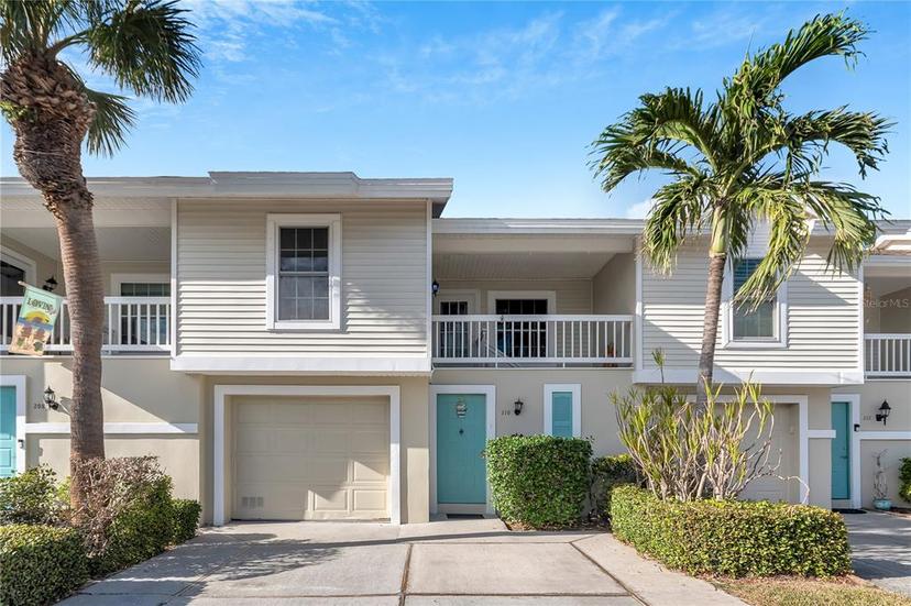 Picture of 210 Sun Vista Court N Unit 61, Treasure Island FL 33706