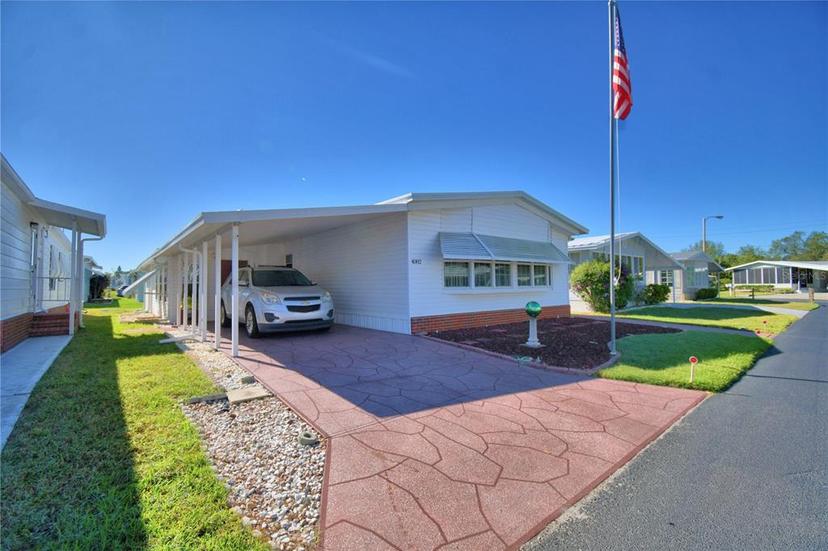 Picture of 4082 Rolling Oaks Drive, Winter Haven FL 33880