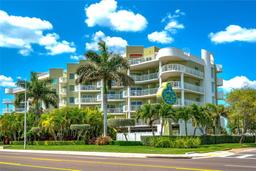 Picture of 11605 Gulf Boulevard Unit 507, Treasure Island, FL 33706