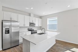 Picture of 656 Hennepin Loop, Lake Wales, FL 33898