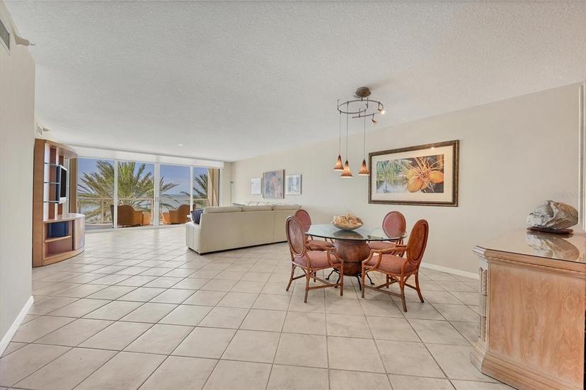 Picture of 1800 Benjamin Franklin Drive Unit A304, Sarasota FL 34236