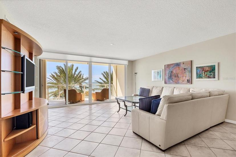 Picture of 1800 Benjamin Franklin Drive Unit A304, Sarasota FL 34236