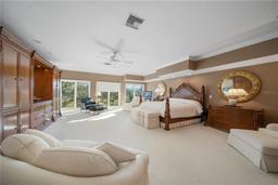 Picture of 921 Osceola Road, Belleair, FL 33756