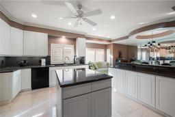 Picture of 921 Osceola Road, Belleair, FL 33756