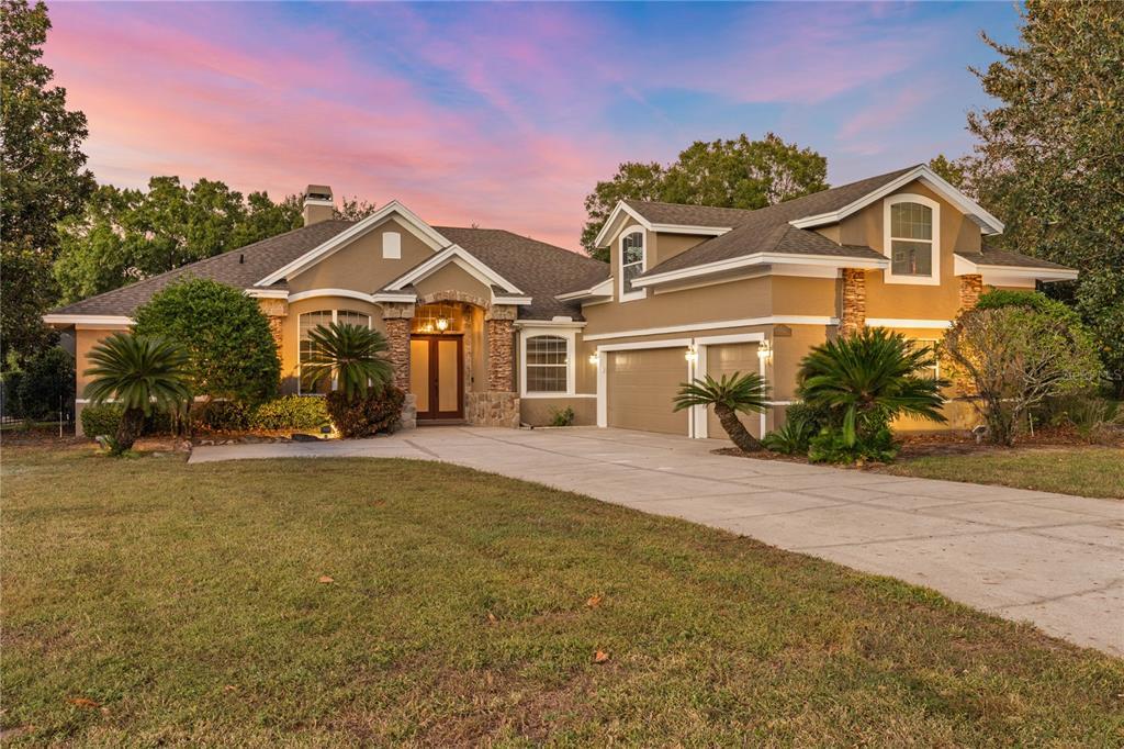 Picture of 17429 Cobblestone Lane, Clermont, FL 34711