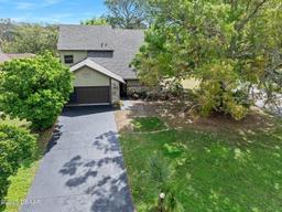 Picture of 100 Longspur Court, Daytona Beach, FL 32119