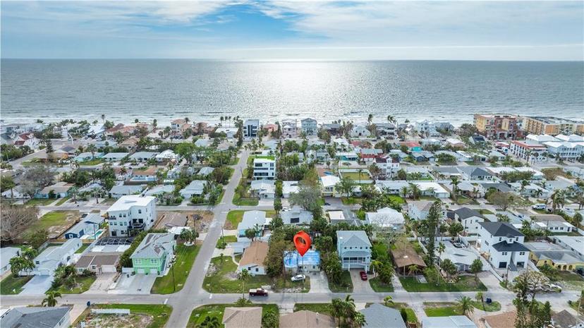 Picture of 16202 3Rd St E, Redington Beach FL 33708