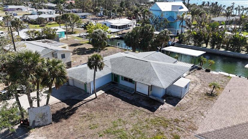 Picture of 335 Palm Grove Avenue, Englewood FL 34223