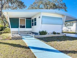 Picture of 2331 Belleair Road Unit 116, Clearwater, FL 33764