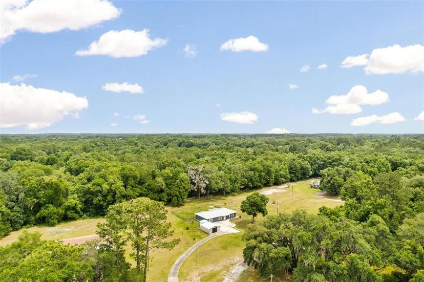 Picture of 21490 NE 38Th Place, Williston FL 32696