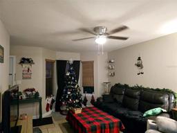 Picture of 2302 Maki Road Unit 5, Plant City, FL 33563